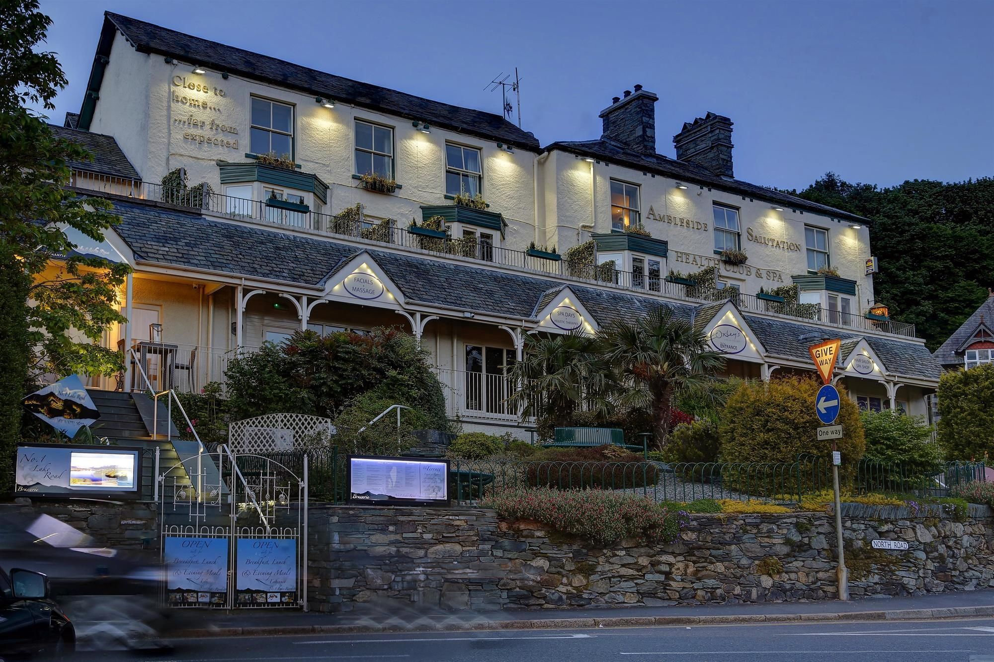 Ambleside Salutation Hotel, Worldhotels Distinctive מראה חיצוני תמונה